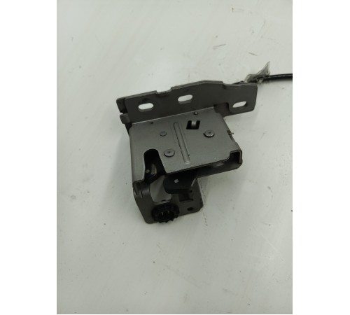 Замок задней правой двери