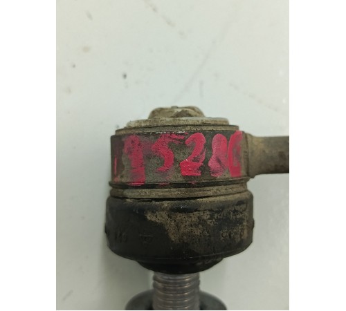 Стойка стабилизатора задняя