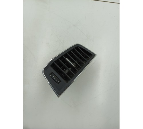 Воздушный дефлектор передний правый