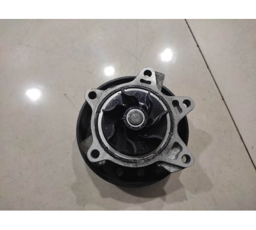 Помпа водяная (насос)