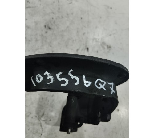 Петля крышки багажника правая