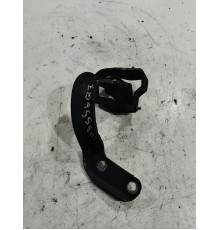 Петля крышки багажника правая