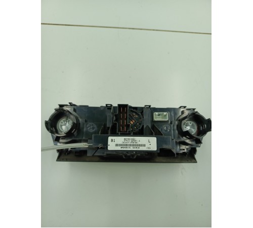 Блок управления климатом передний