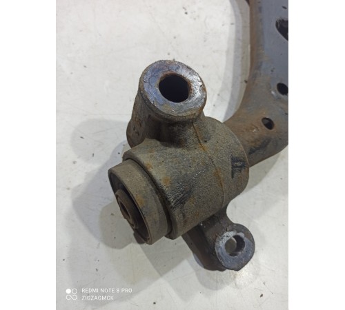 Рычаг подвески(передний левый)