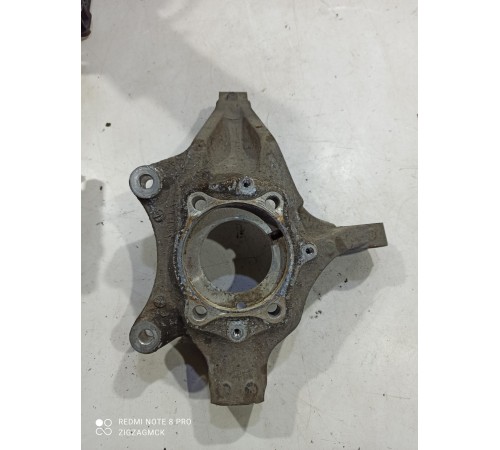 Кулак поворотный(передний левый)