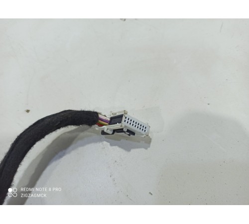 Электропроводка двери (передняя левая)