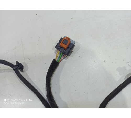Электропроводка двери (передняя левая)