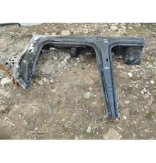 Порог со стойкой правый