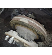 Тормозной диск(передний правый)