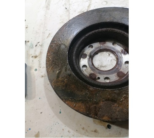 Диск тормозной передний