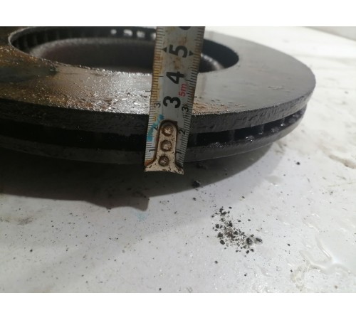 Диск тормозной передний