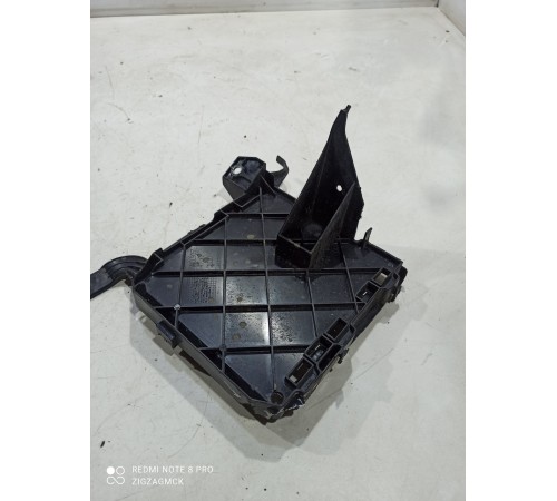 Кронштейн(крепление) блока управления двигателем