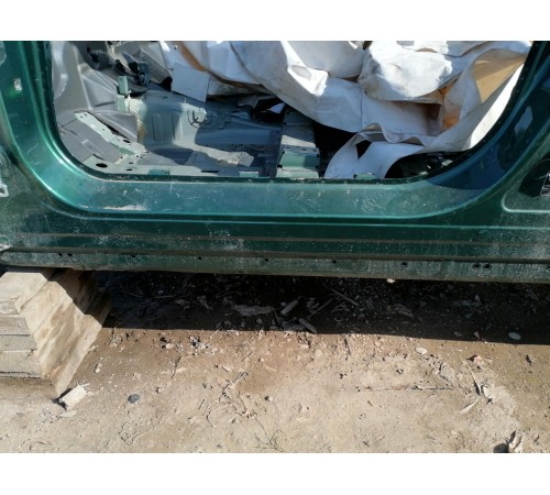 Порог со стойкой левый