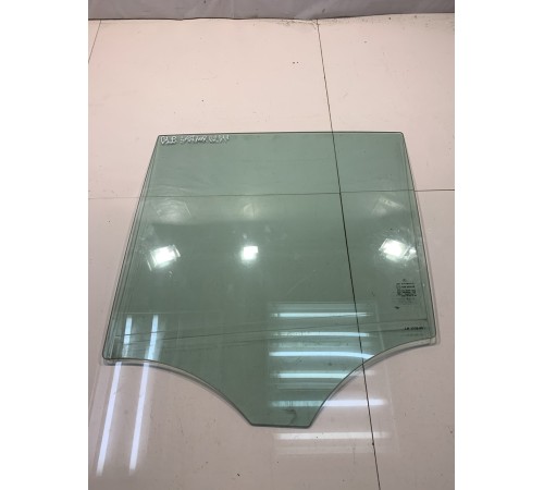 Стекло двери (заднее, левое)