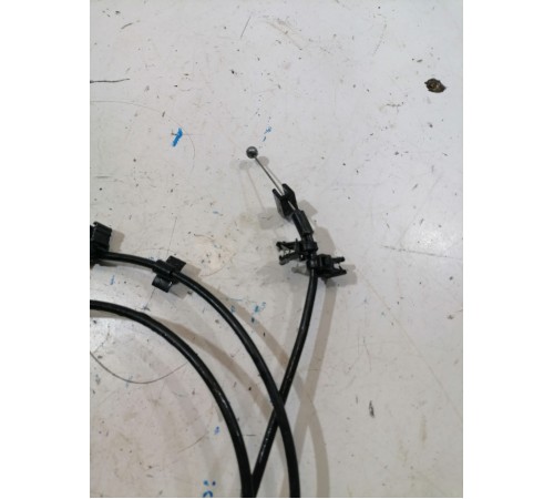 Трос открывания лючка бензобака