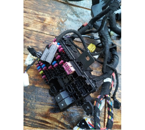 Электропроводка салона