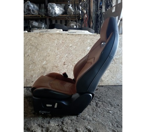 Сиденье переднее левое