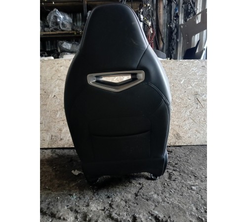 Сиденье переднее левое