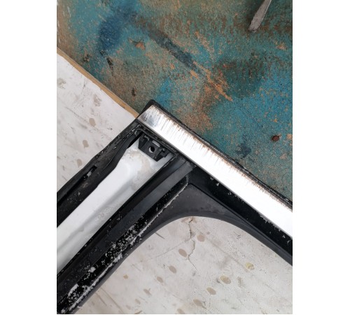 Дверь задняя левая