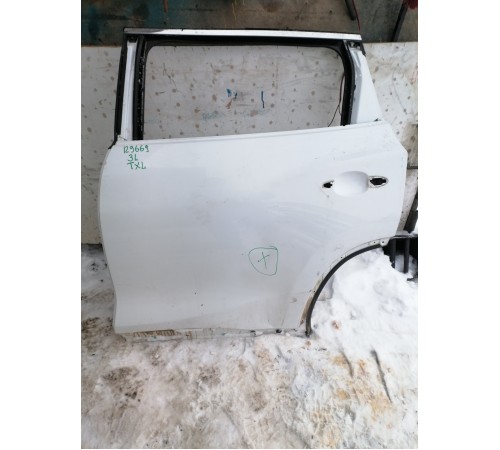 Дверь задняя левая