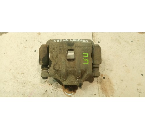 Суппорт передний правый