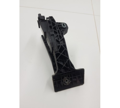 Педаль газа