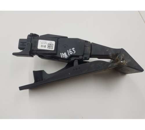 Педаль газа