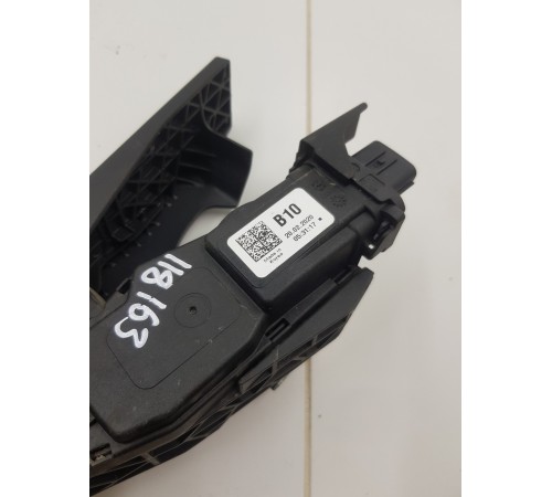 Педаль газа