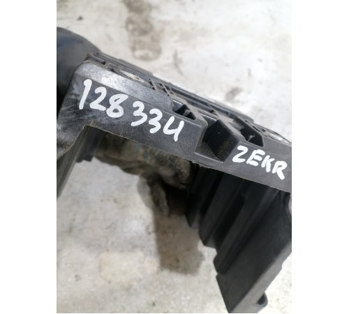 Кронштейн пластиковый