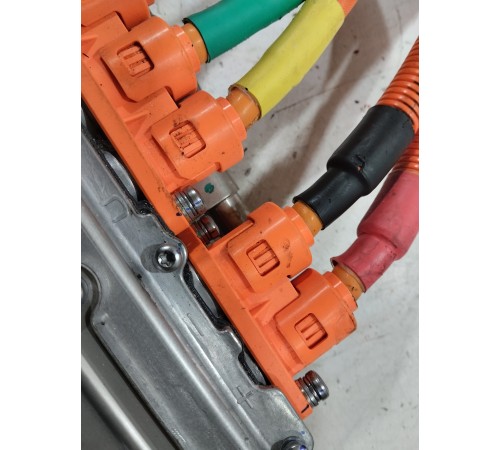 Инвертор (преобразователь тока)