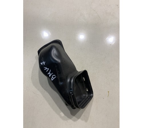 Воздуховод (левый)