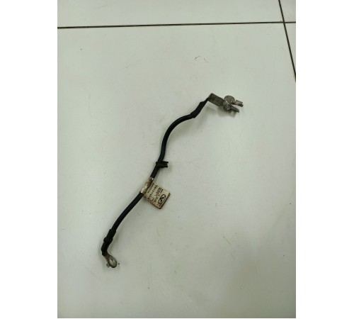 Клемма аккумулятора 