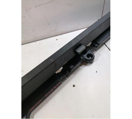 Накладка крышки багажника