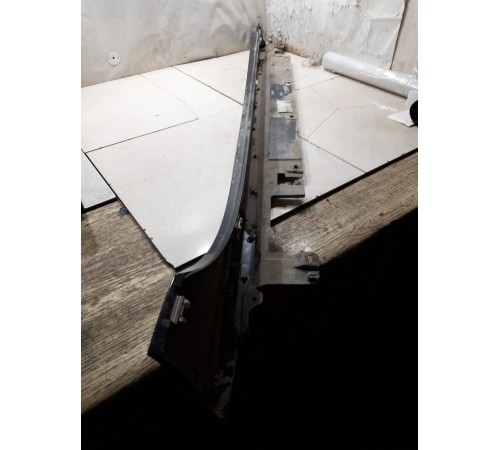 Накладка порога левая