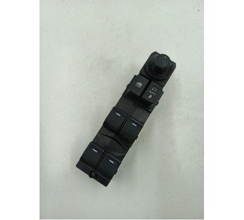 Блок управления стеклоподьемниками