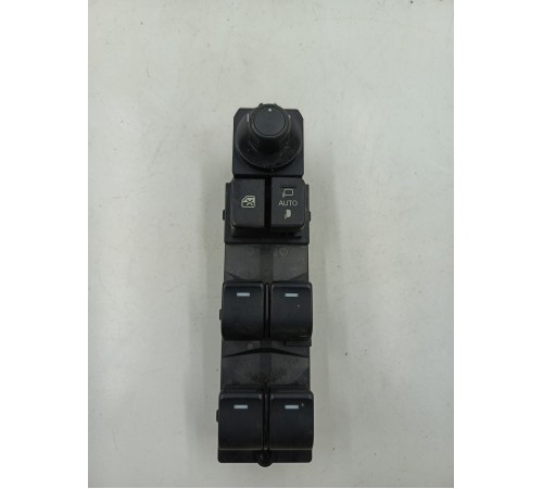 Блок управления стеклоподьемниками