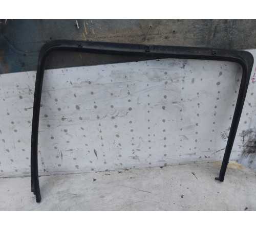 Накладка рамки окна левая