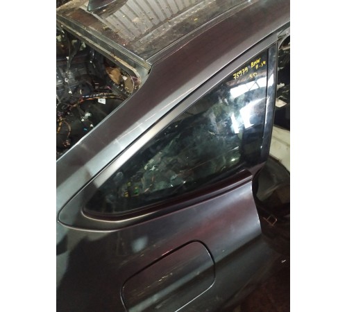 Глухое стекло (заднее, правое)