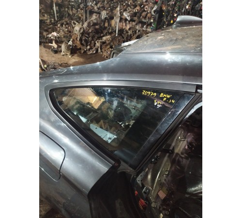 Глухое стекло (заднее, правое)