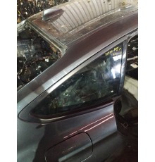 Глухое стекло (заднее, правое)