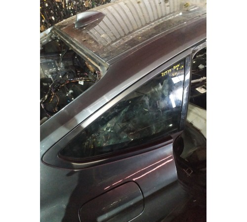 Глухое стекло (заднее, правое)