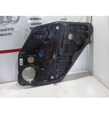 Стеклоподъемник (задний правый)