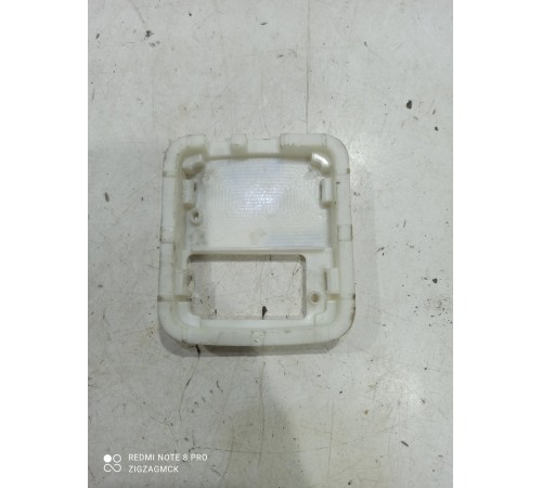 кронштейн плафона