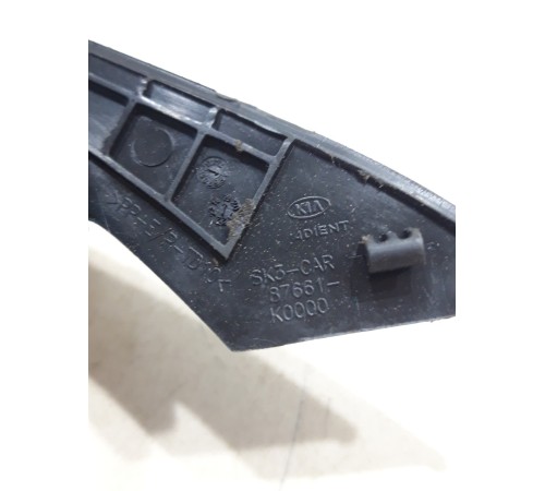 Накладка (угол) двери передняя правая