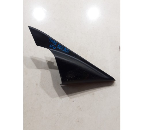 Накладка (угол) двери передняя правая