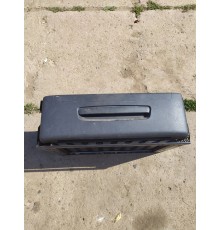 Ящик вещевой кабины нижний