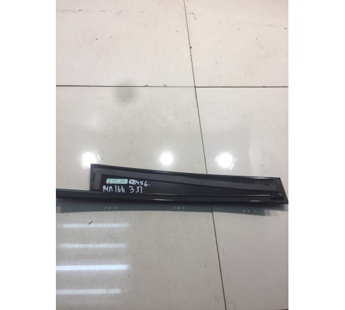 Накладка рамки двери (правая,задняя)