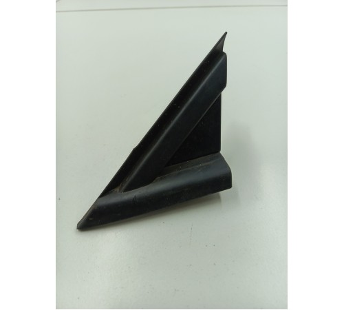 Накладка крыла передняя левая