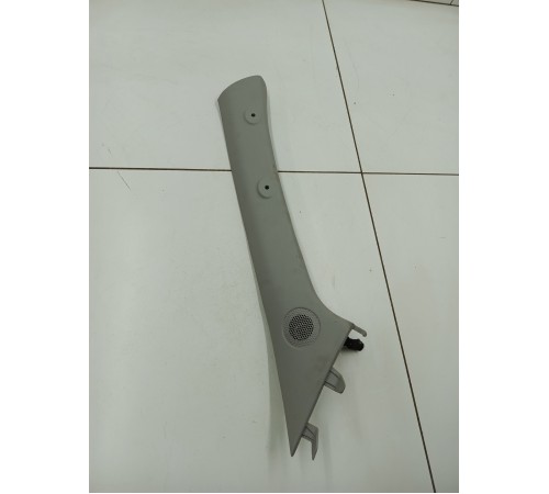 Обшивка стойки передняя правая