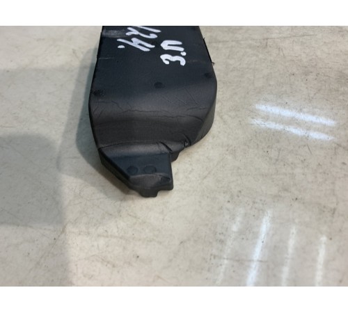 Уплотнитель двери (задний, правый)